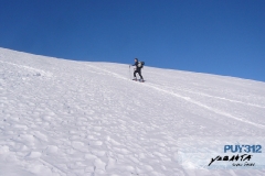 puy79