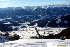 r09